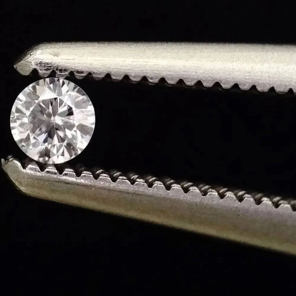 .10 carat diamonds - you get 2 (two)